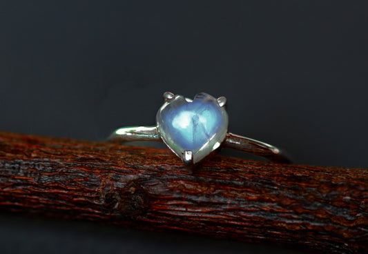 Rainbow moonstone ring